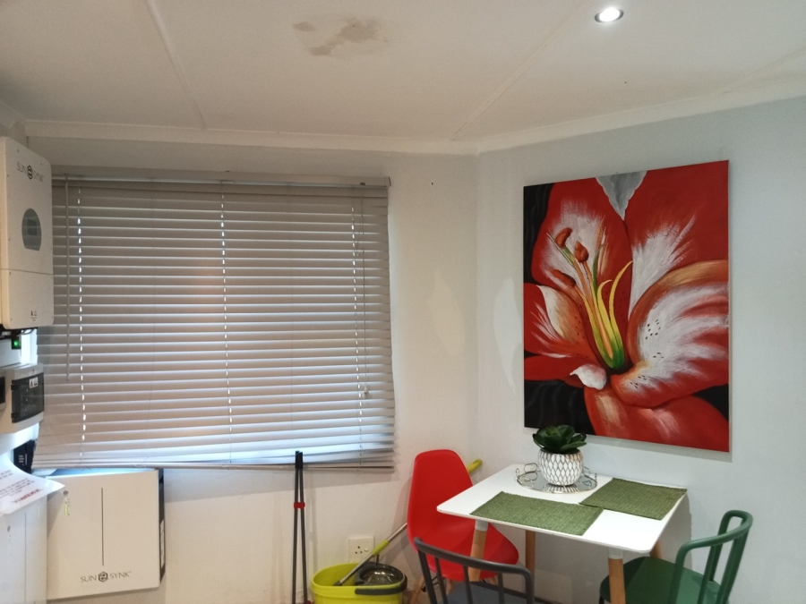 5 Bedroom Property for Sale in Siyakha Eastern Cape